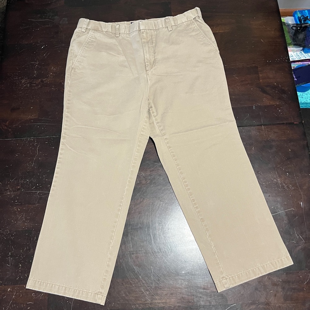 Dockers Classic Fit Men's Tan Pants Size 38x30